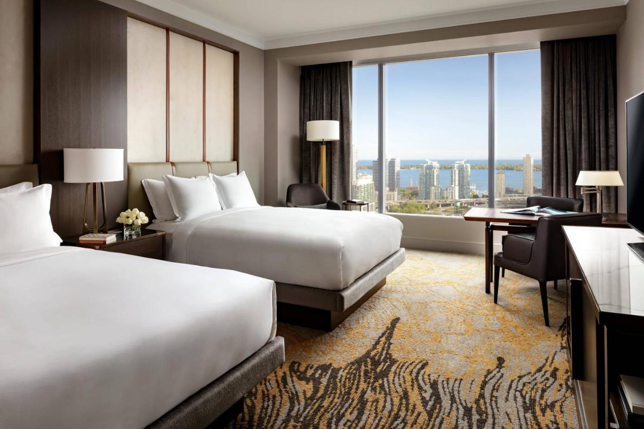 The Ritz-Carlton, Toronto Hotel Kültér fotó